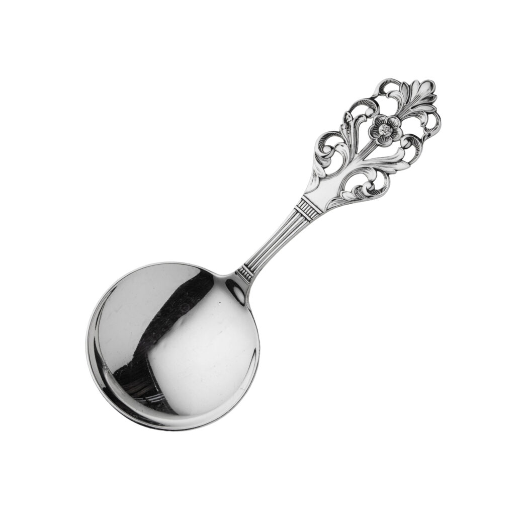 Viking Rose kremskje 17 cm
