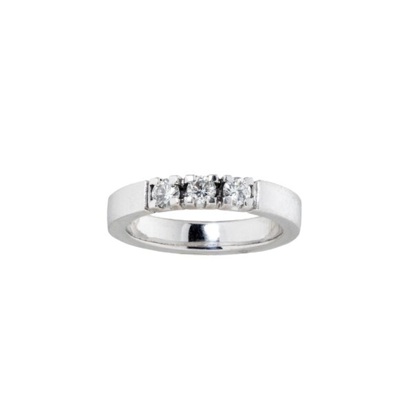 Ring, hvitt gull, diamanter (0,45 ct.)