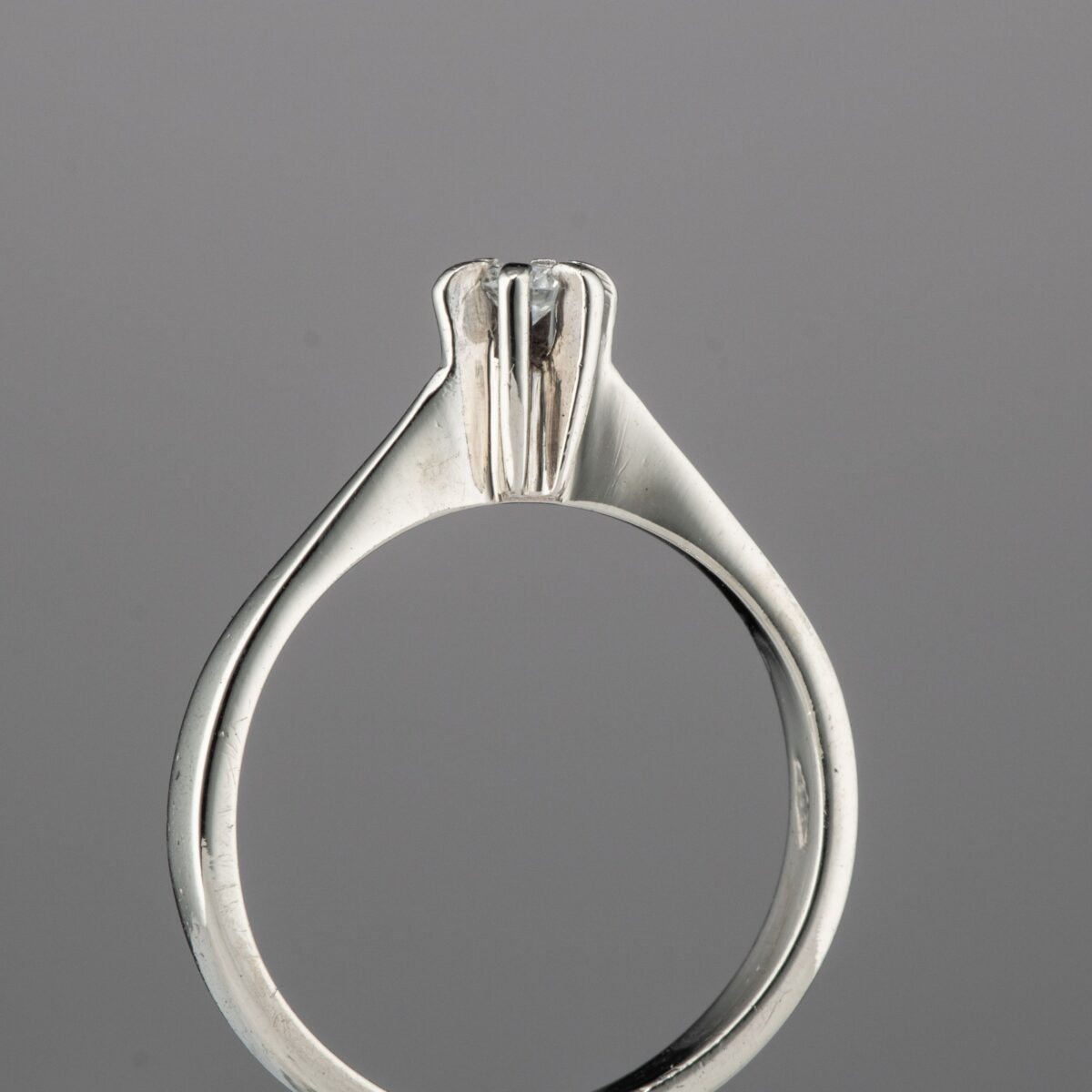 Ring, hvitt gull, diamant (0,11 ct.) - Bilde 2