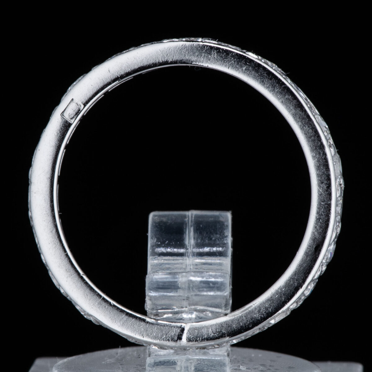 Eternity diamantring (0,69 ct.), hvitt gull - Bilde 2