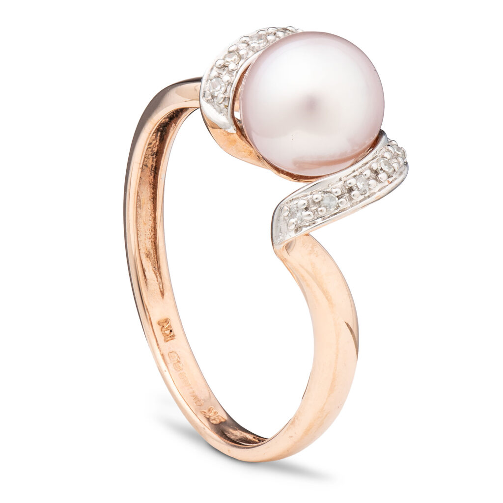 Ring, rosegull, perle, diamanter