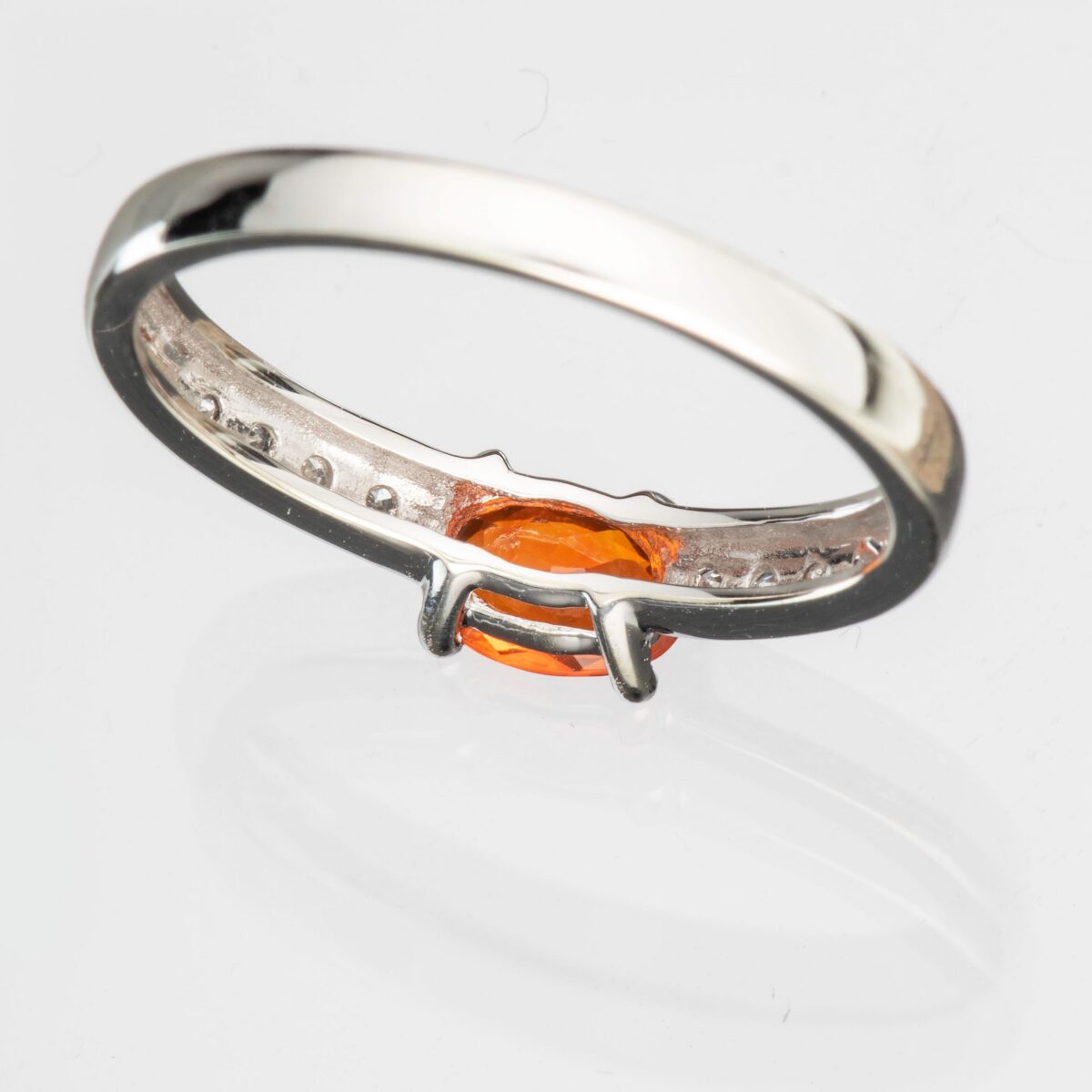 Opalring, hvitt gull, diamanter (0,15 ct.) - Bilde 3