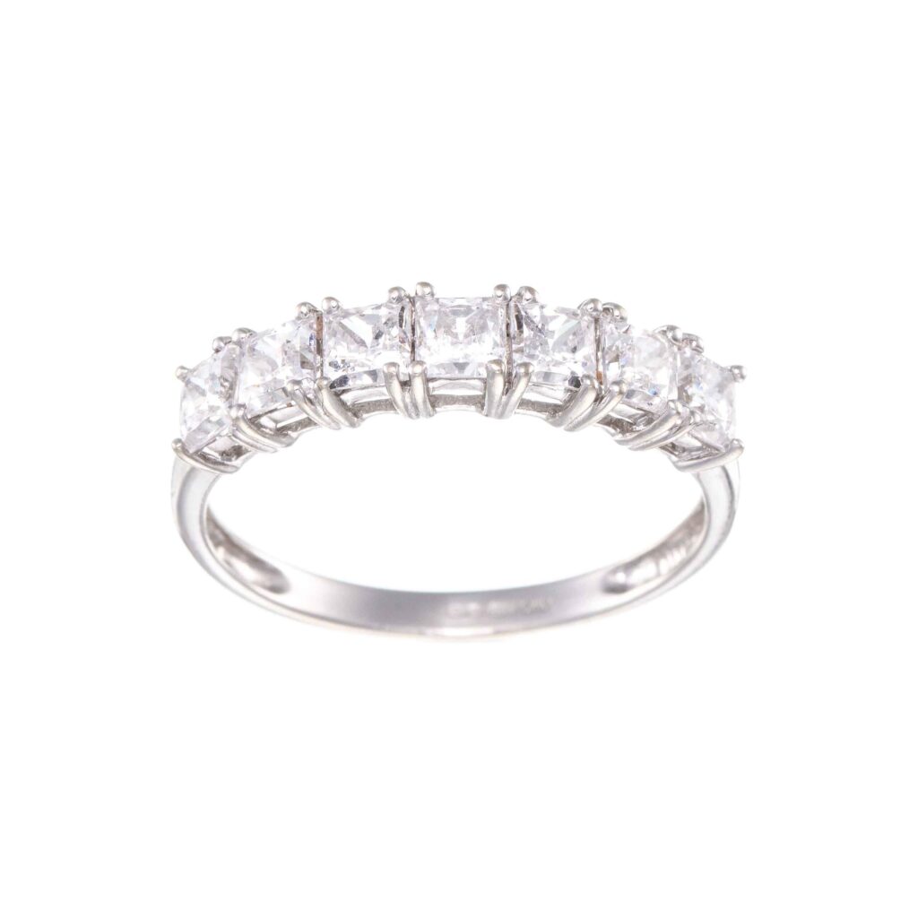 Ring, hvitt gull, zirkonia