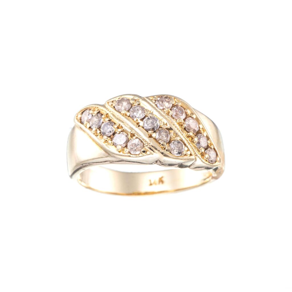 Antikk diamantring (0,50 ct.), gult gull