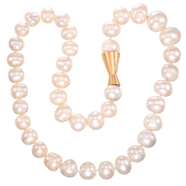 Perle collier, gult gull, diamanter (0,05 ct.)