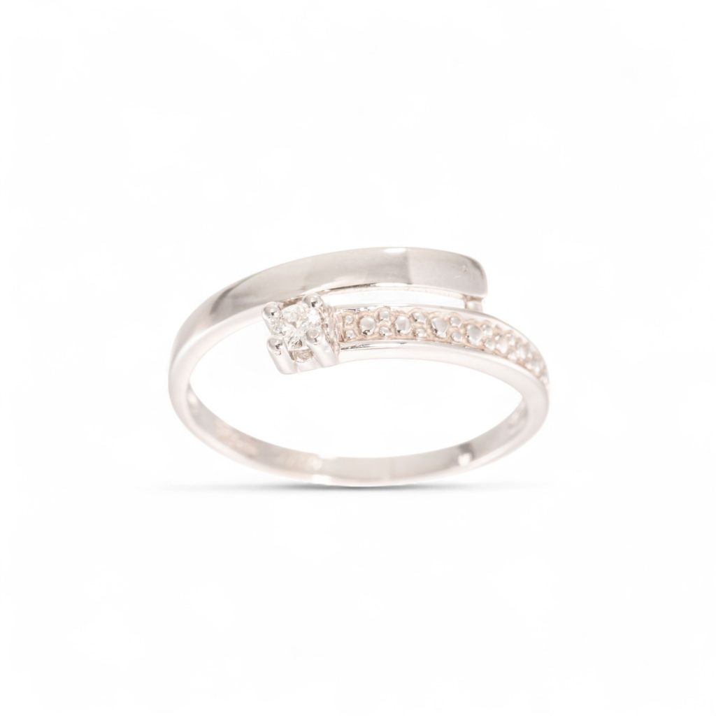 Diamantring (0,07 ct.), hvitt gull