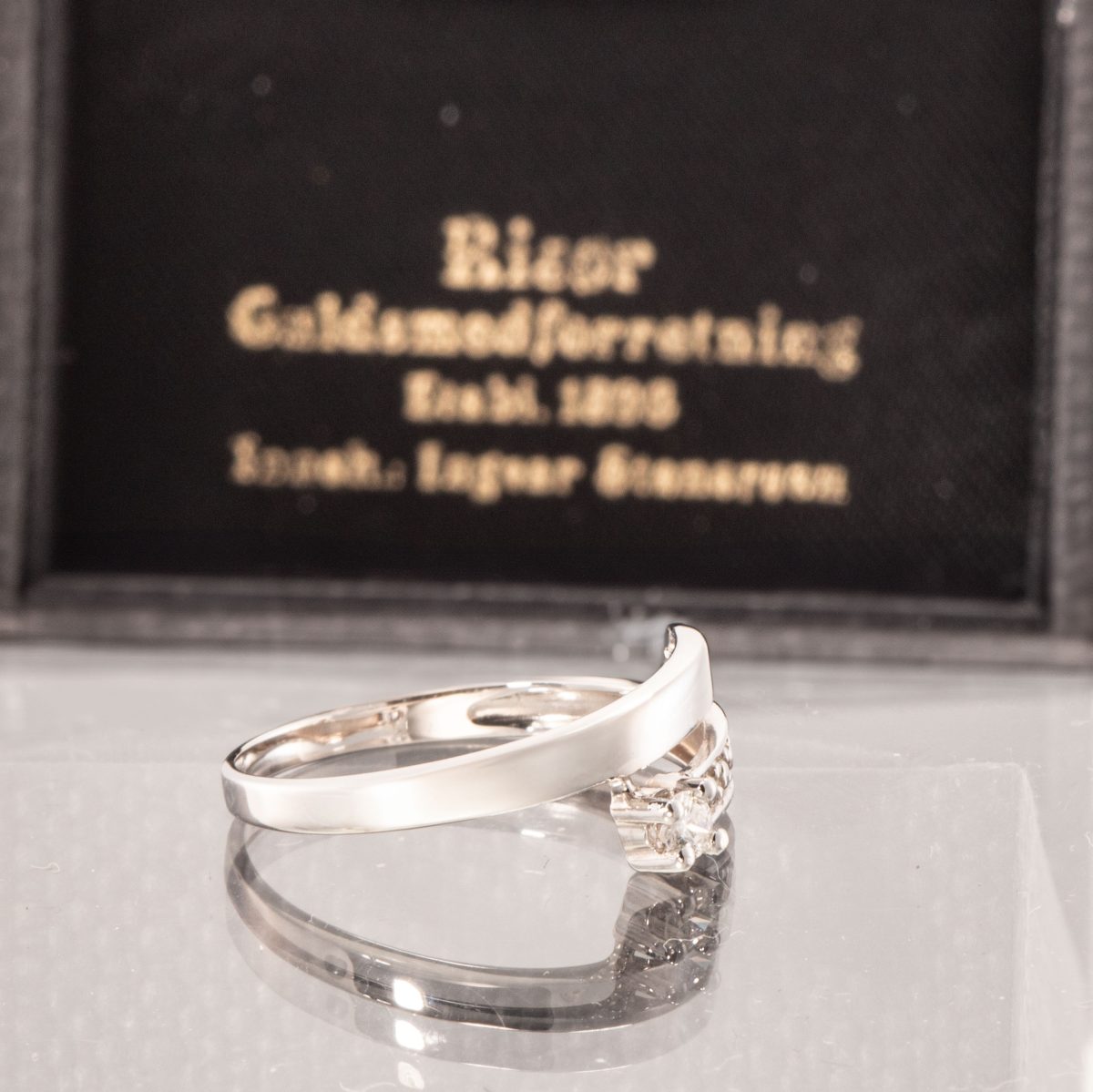 Diamantring (0,07 ct.), hvitt gull - Bilde 7