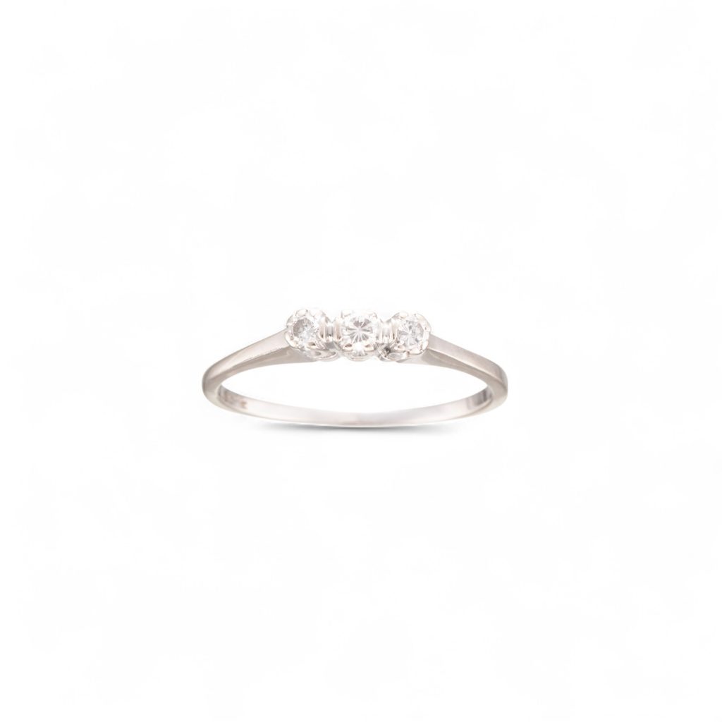 Diamantring (0,15 ct.), hvitt gull