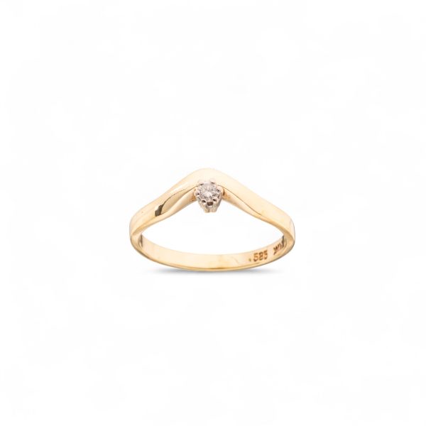 RIng, gult gull, diamant (0,08 ct.)