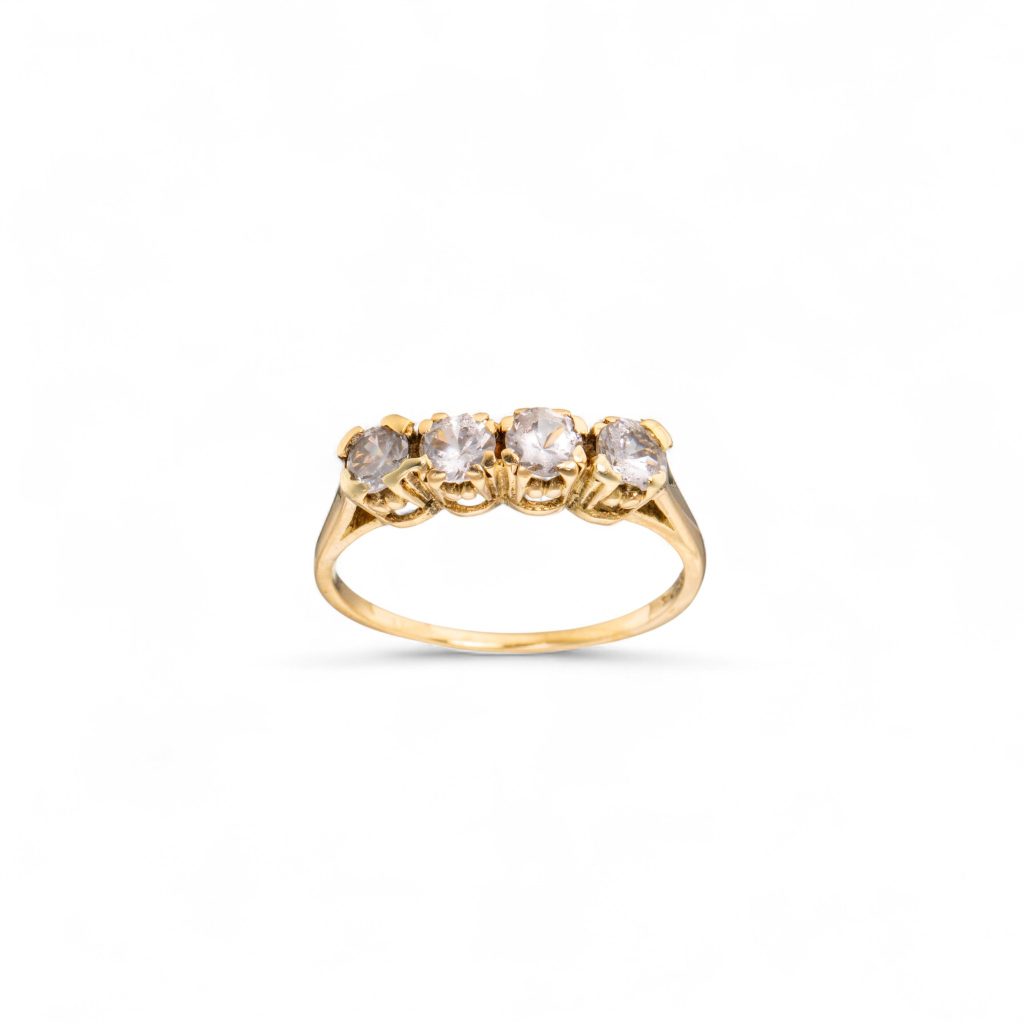 Ring, gult gull, kvarts