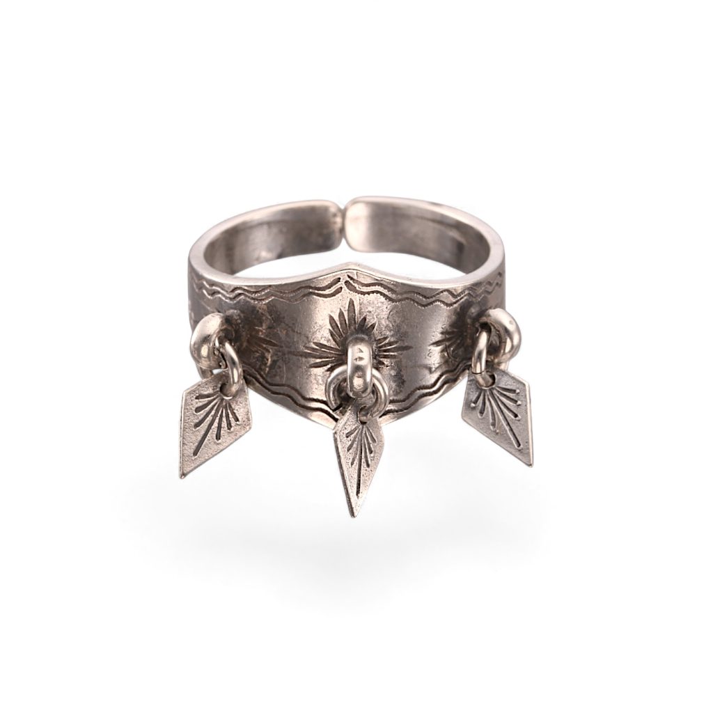 Ring, oksidert sølv